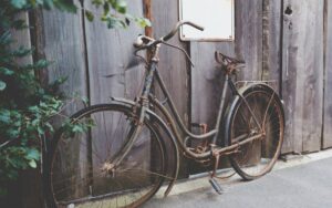 サビた自転車